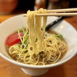 麺堂にしき - 細いストレート麺