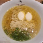 黄金の塩らぁ麺 ドゥエイタリアン - 