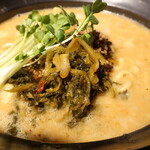 麺酒房 龍安 - 辛子高菜