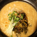 麺酒房 龍安 - 担々麺（大盛）