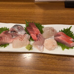 旬の魚と旨い酒 山田食堂 - 