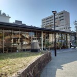 Farmers Garden　Cafe Omuretto - 犬山駅真ん前です