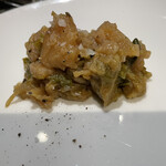 LOOP TOKYO - 春キャベツとガチョウ肉脂煮　ビネガー添え