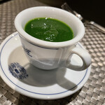 LOOP TOKYO - にら玉 茶碗蒸し風の卵ににらのソース、食べてみると確かににら玉！