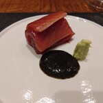 傳 - (2023/4 訪問)鰹のお造り。