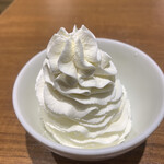 ミルク&パフェ よつ葉ホワイトコージ - 