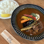 Almocafe - チキンと野菜のスープカレー