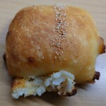 プチ・ポンレヴェック - クリームチーズとホワイトチョコとイタリアレモン