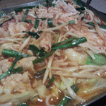 はじめのいっぽ - 鉄板鍋（２～３人前1,800円）