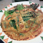 はじめのいっぽ - いっぽの韮（ニラ）チヂミ（600円）