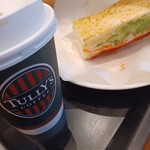 Tully's Coffee - ハムチーズ&サラダサンドイッチセット@630円