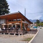 BACK COUNTRY Burger & Cafe - 