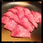 和牛焼肉 匠家 - 熟成タン