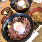 あか牛丼いわさき - 