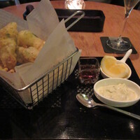 タワーズバー ベロビスト - 白身魚のフリット青海苔風味 2650円(税サ込)