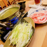 Shunsai Ryouri To Reta Shabu Dokoro Shishifunjin - 