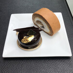 ル ミュゼ ドゥ アッシュ - オール、辻口ロール 加賀棒茶