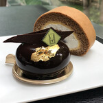 ル ミュゼ ドゥ アッシュ - オール、辻口ロール 加賀棒茶