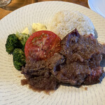 Cafe +8101 - 