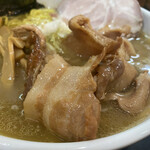 一条流がんこ総本家分家四谷荒木町 - ⭐️亀の手スペシャル100¥1.500
      　※使用するメインの亀の手15kgと魚介出汁だけで、
      　　　調味料は一切使用しないと言う純正100%のスープ