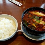 焼肉冷麺やまなか家 - 