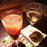 野菜家さい - うま辛カーニバル・白ワイン、ノンアルコールカクテル