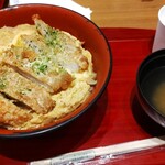 ケンミン食堂 - かつ丼(690円)