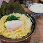 横濱家系ラーメン 武田家 - 