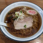 清白 - 醤油ラーメン　680円