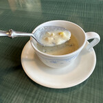 あっぷるぐりむ - なかなか濃厚クラムチャウダー