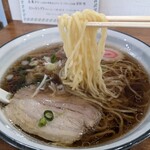 清白 - 細麺で少し縮れてる♪