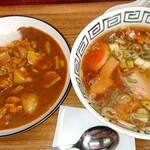 大宝ラーメン - 料理写真:半カレー(半ラーメン)セット