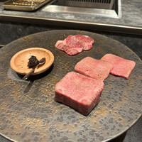 西麻布 焼肉 X - 但馬牛タン•但馬牛タンシタ•但馬牛タン厚切り