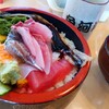 魚河岸寿司 - おまかせ海鮮丼　748円