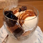 銀座 和蘭豆 - 珈琲パフェ