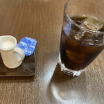 シプレ - アイスコーヒー、食後タイミングよく出してくれる、コーヒーフレッシュではなくちゃんとしたミルクなのが嬉しい