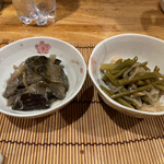 Sachi Kono Ochiyatsuke - お通し　茄子の鍋焼き、蕗煮物