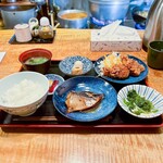 隠れた家の和食  季節の音 心 - 