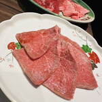 焼肉一頭両騨 別館 - 