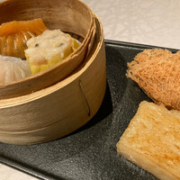 中国飯店 富麗華 - 香港式点心　五種盛り合わせ