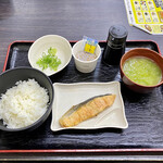 Sukesan Udon - 単品で鮭・納豆・味噌汁・ご飯小