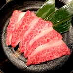 本格焼肉チファジャ - これは以前な食べた黒毛和種のパイン牛です