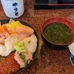 回転寿司 やまと - 彩り海鮮丼¥1680