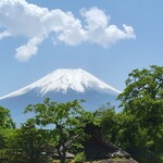 Pepa Mun - 忍野八海からの富士