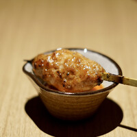 厳選焼鳥 一石三鳥 本店 - 賞味期限60秒つくね　卵黄付