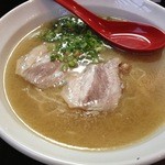 麺屋 一忠 - 濃厚白湯らーめん600円