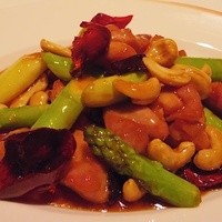 龍天門 - 鶏肉の甘辛炒め