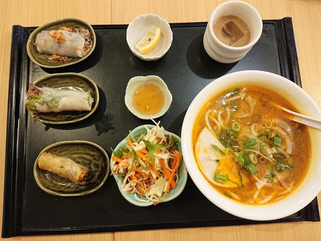SAI GON RESTAURANT