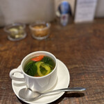 Iton - 春野菜のコンソメスープ