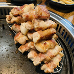 ヨプの王豚塩焼 熟成肉専門店 - 